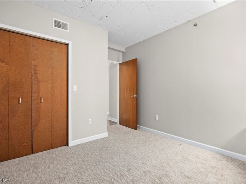 401 W Shoreline Drive, Unit 102, Sandusky, OH 44870 Photo 24