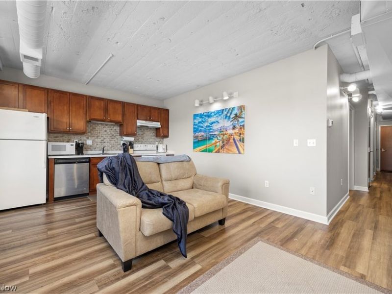 401 W Shoreline Drive, Unit 102, Sandusky, OH 44870 Photo 7