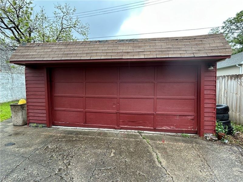 11721 Hamlen Avenue, Cleveland, OH 44120 Photo 3