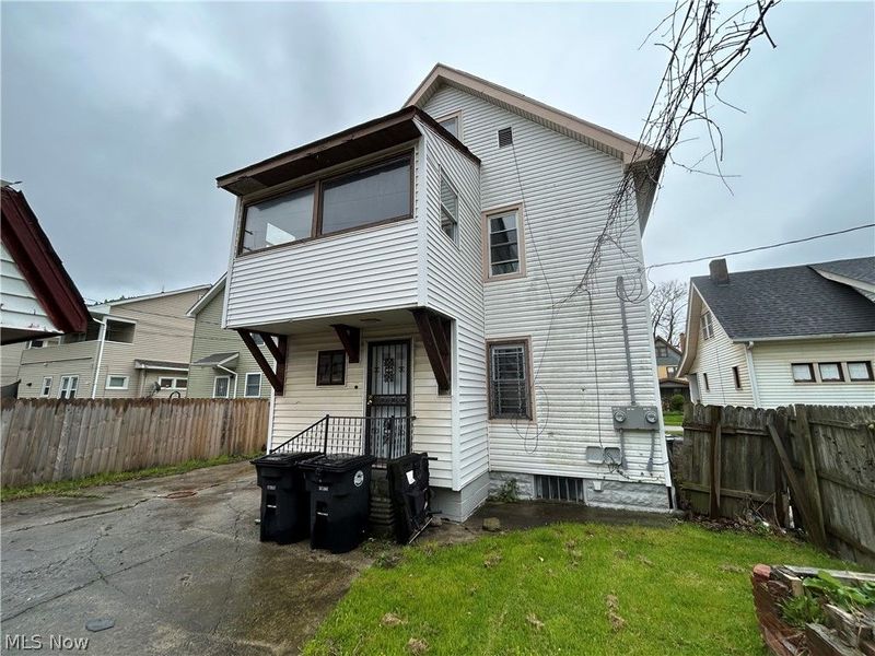 11721 Hamlen Avenue, Cleveland, OH 44120 Photo 4