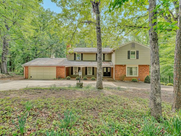 5206 Falcon Ridge RD, Roanoke, VA 24018