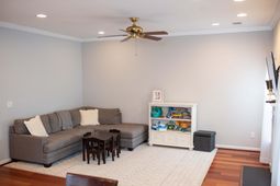 215 Lotz Drive photo 4