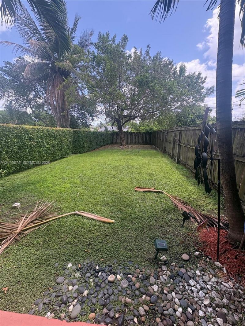 993 NE 3rd Ave , Homestead, FL 33030 Photo