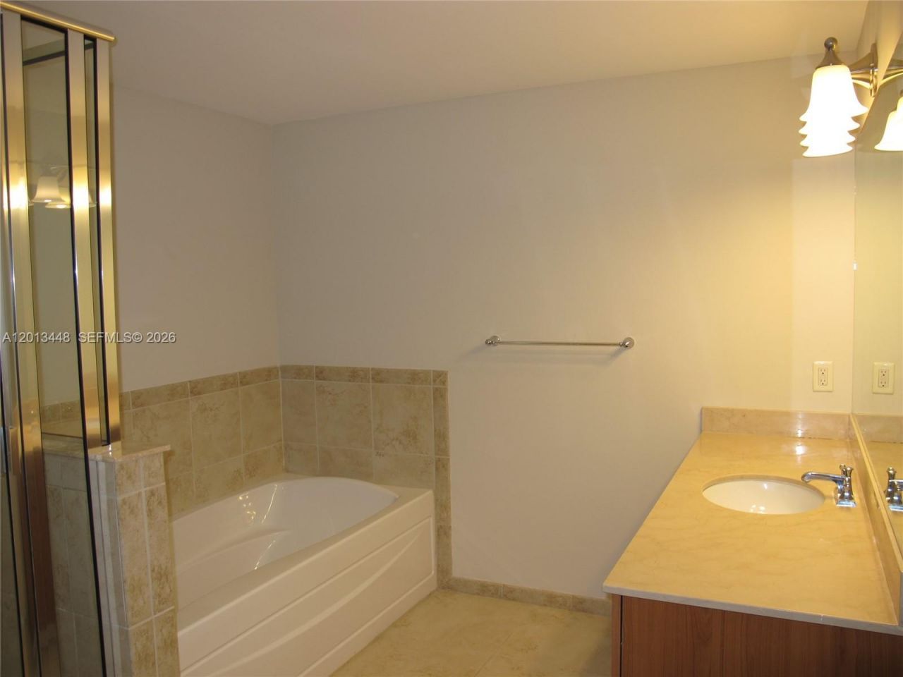 1300 Ponce De Leon Blvd, Unit 603, Coral Gables, FL 33134 Photo