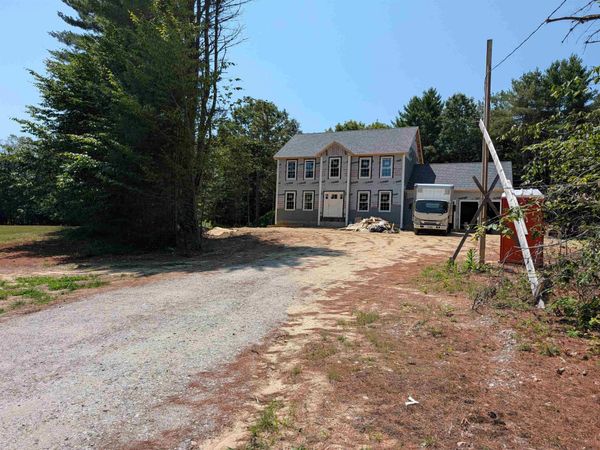 85 Fairview Drive, Pittsfield, NH 03263