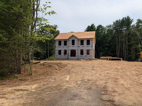 85 Fairview Drive, Pittsfield, NH 03263
