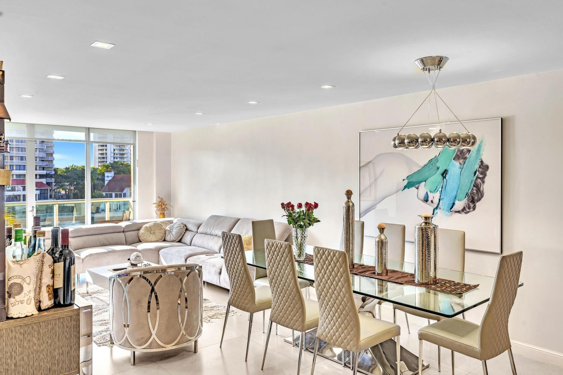 19390 Collins Avenue, Unit 421, Sunny Isles Beach, FL 33160 Photo