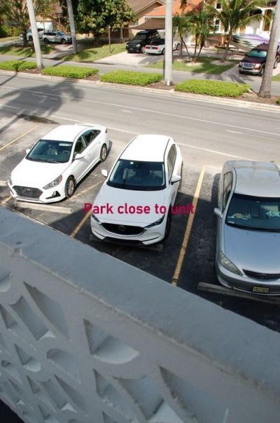 600 Layne Boulevard, Unit 201, Hallandale Beach, FL 33009 Photo