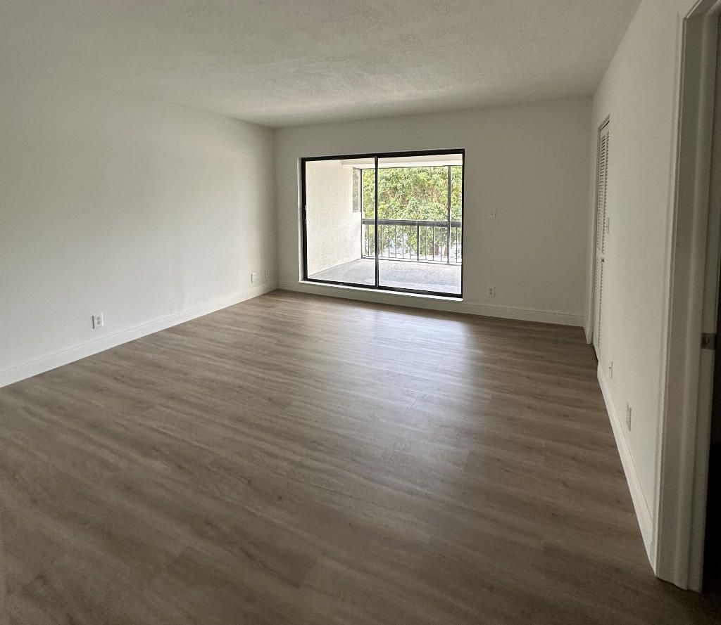 6517 Racquet Club Drive, Unit 49, Lauderhill, FL 33319 Photo