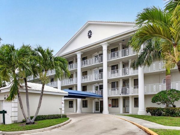 2441 Village Boulevard, Unit 403, West Palm Beach, FL 33409
