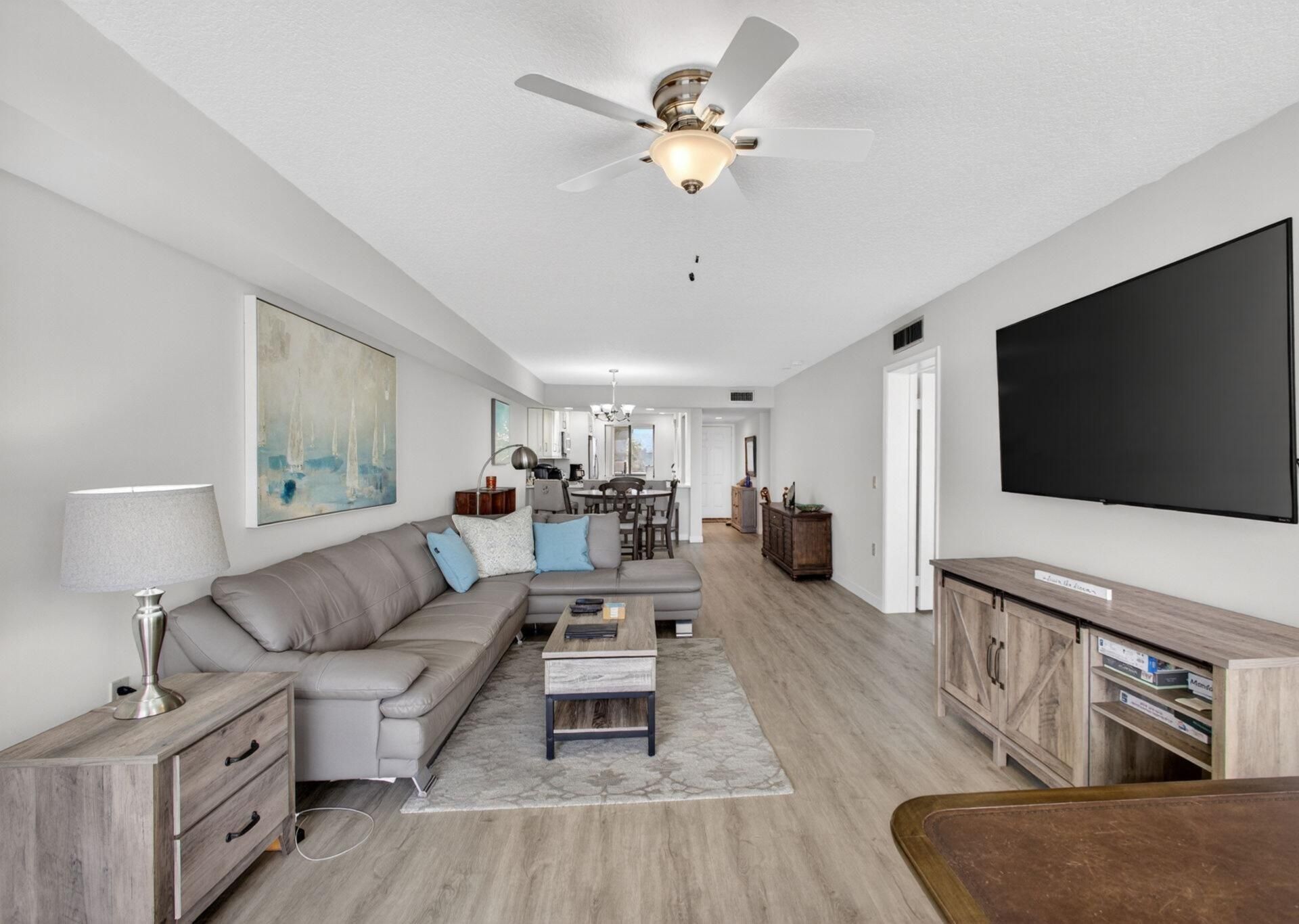 2441 Village Boulevard, Unit 403, West Palm Beach, FL 33409 Photo