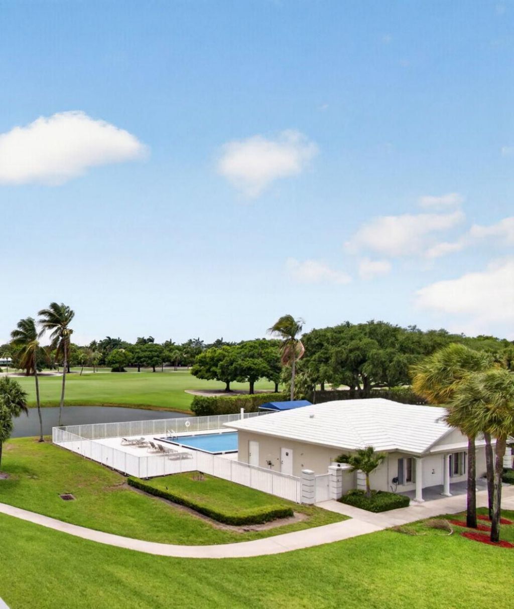2441 Village Boulevard, Unit 403, West Palm Beach, FL 33409 Photo