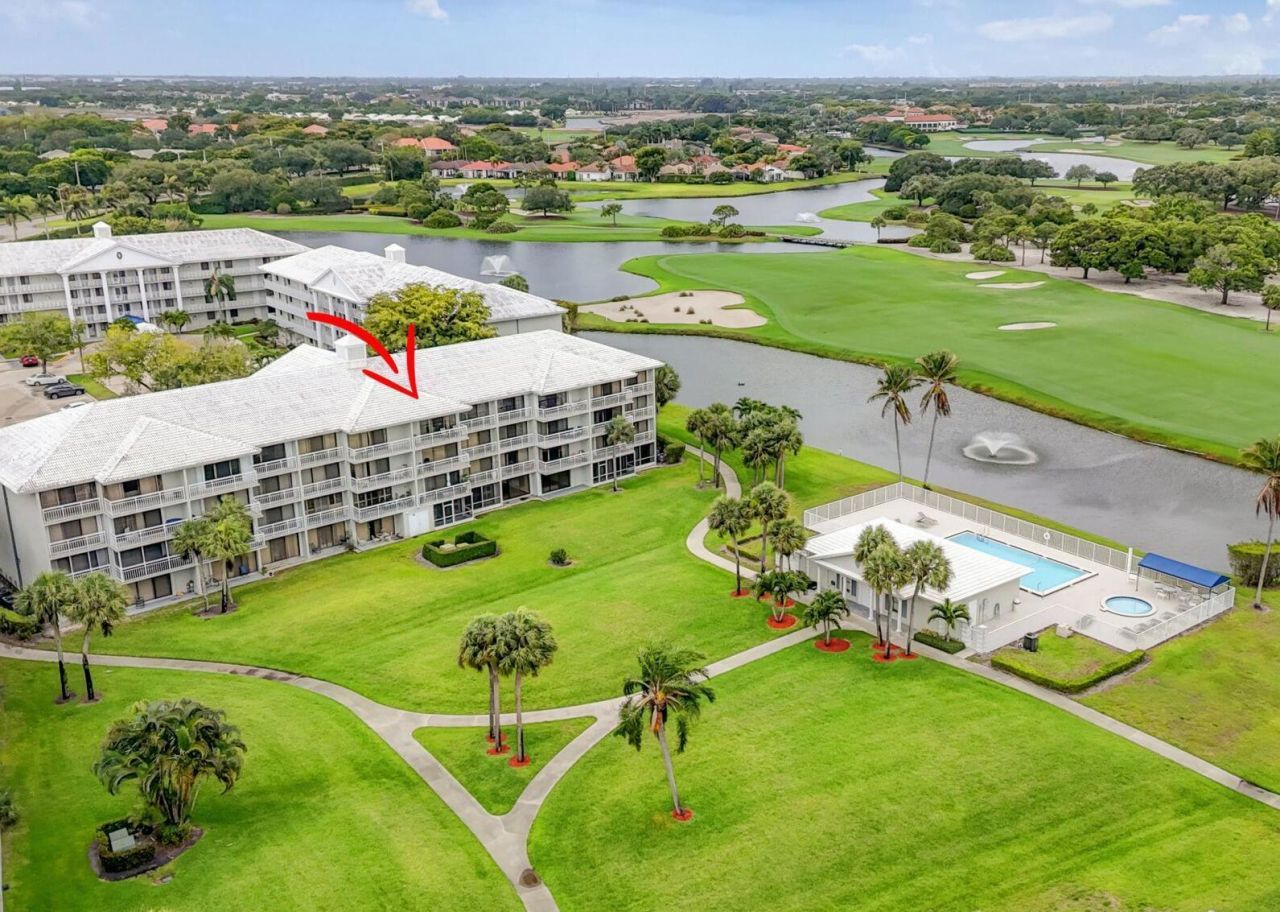 2441 Village Boulevard, Unit 403, West Palm Beach, FL 33409 Photo