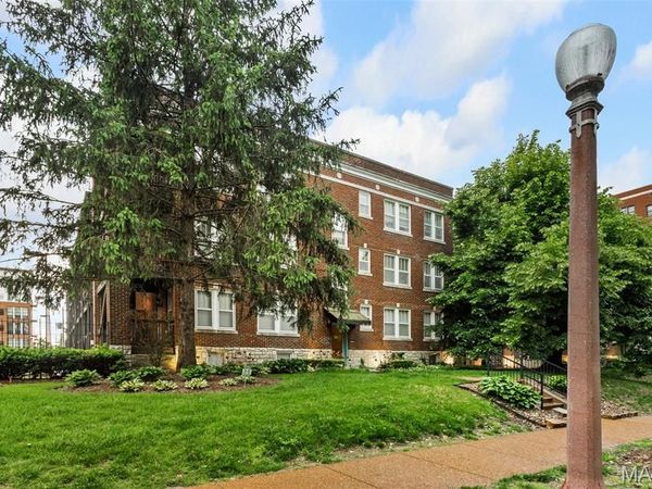 5350 Pershing Avenue, Unit 4A, St Louis, MO 63112