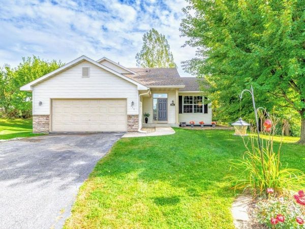 536 5th Avenue SW, Lonsdale, MN 55046