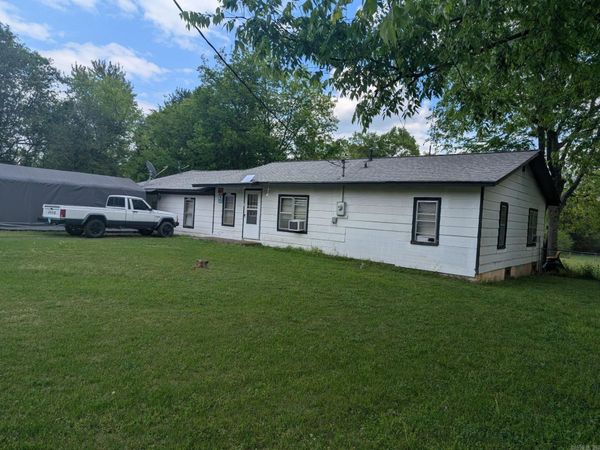 7371 Highway 64, Hartman, AR 72840
