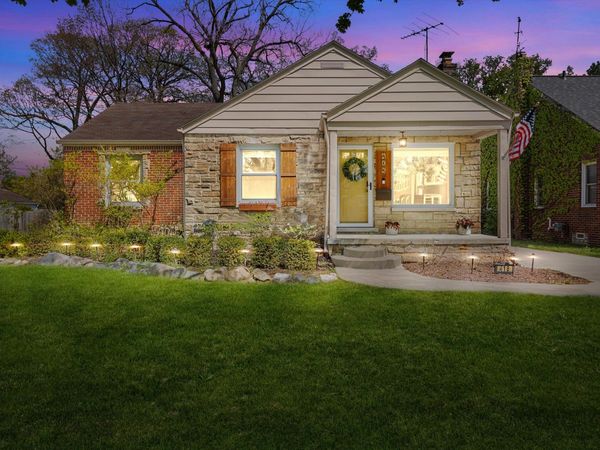 418 N Blair Avenue, Royal Oak, MI 48067