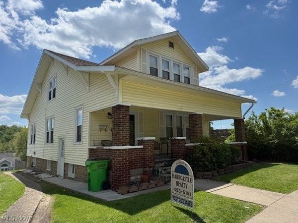 66 W High Street, New Concord, OH 43762