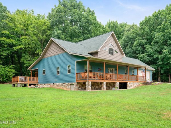 910 English Mtn Rd, Cosby, TN 37722