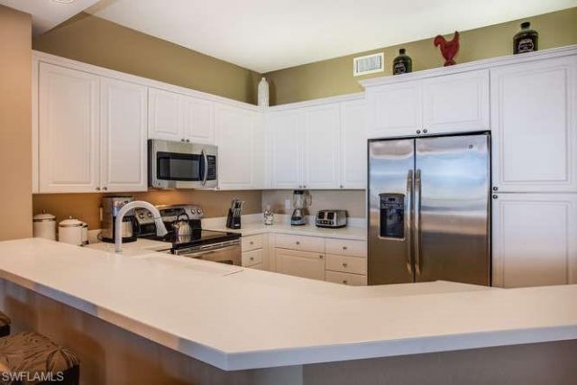 400 Flagship Dr , Unit 604, Naples, FL 34108 Photo