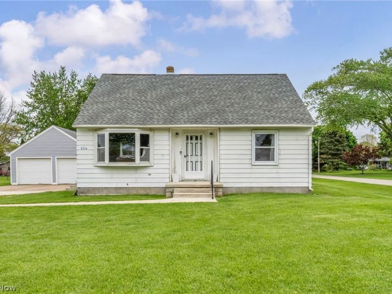 3714 Gary Drive, Castalia, OH 44824 Photo 2