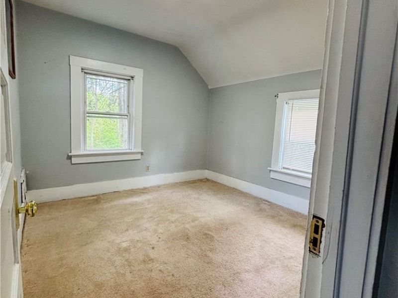 517 East Avenue, Akron, OH 44320 Photo 8