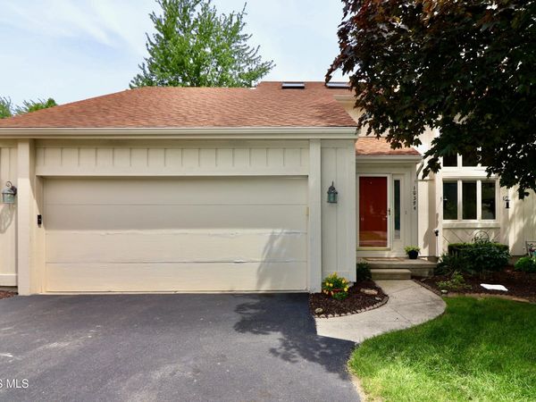 10394 Bridgewood Street, Perrysburg, OH 43551