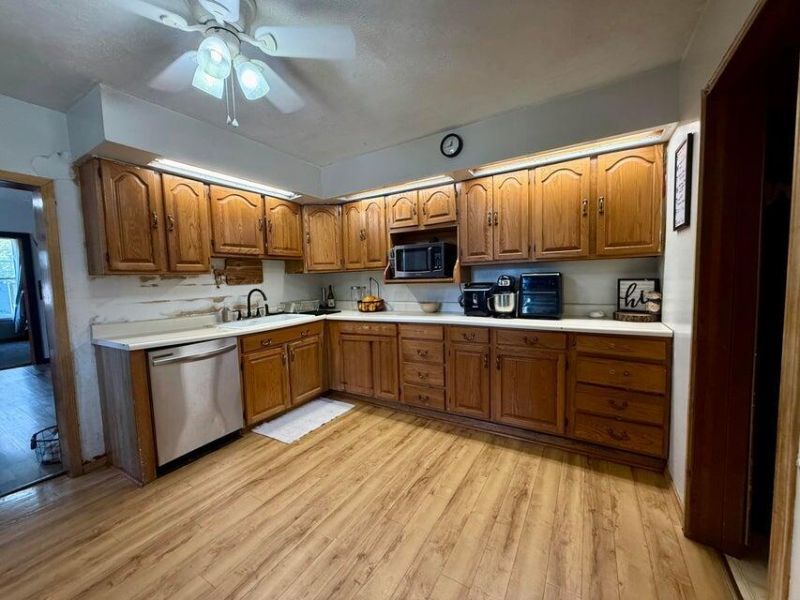 313 Plumvalley Street , Bellefontaine, OH 43311 Photo 7