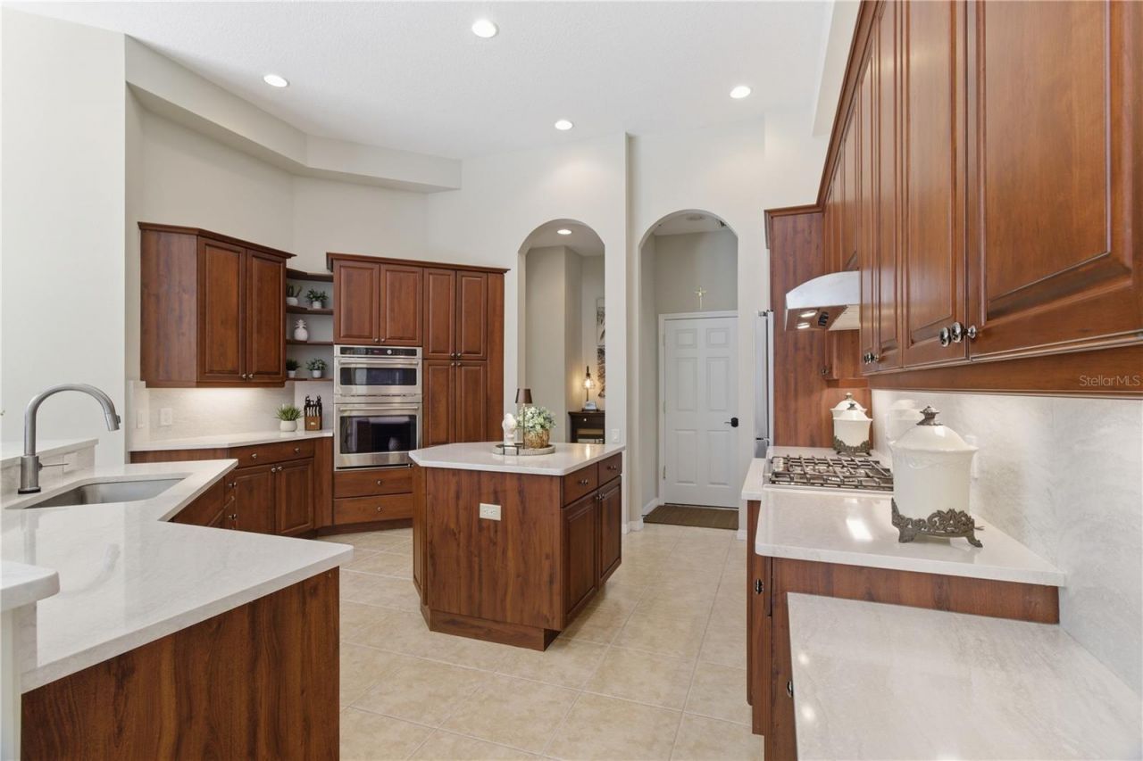 8309 Grosvenor Court, Bradenton, FL 34201 Photo
