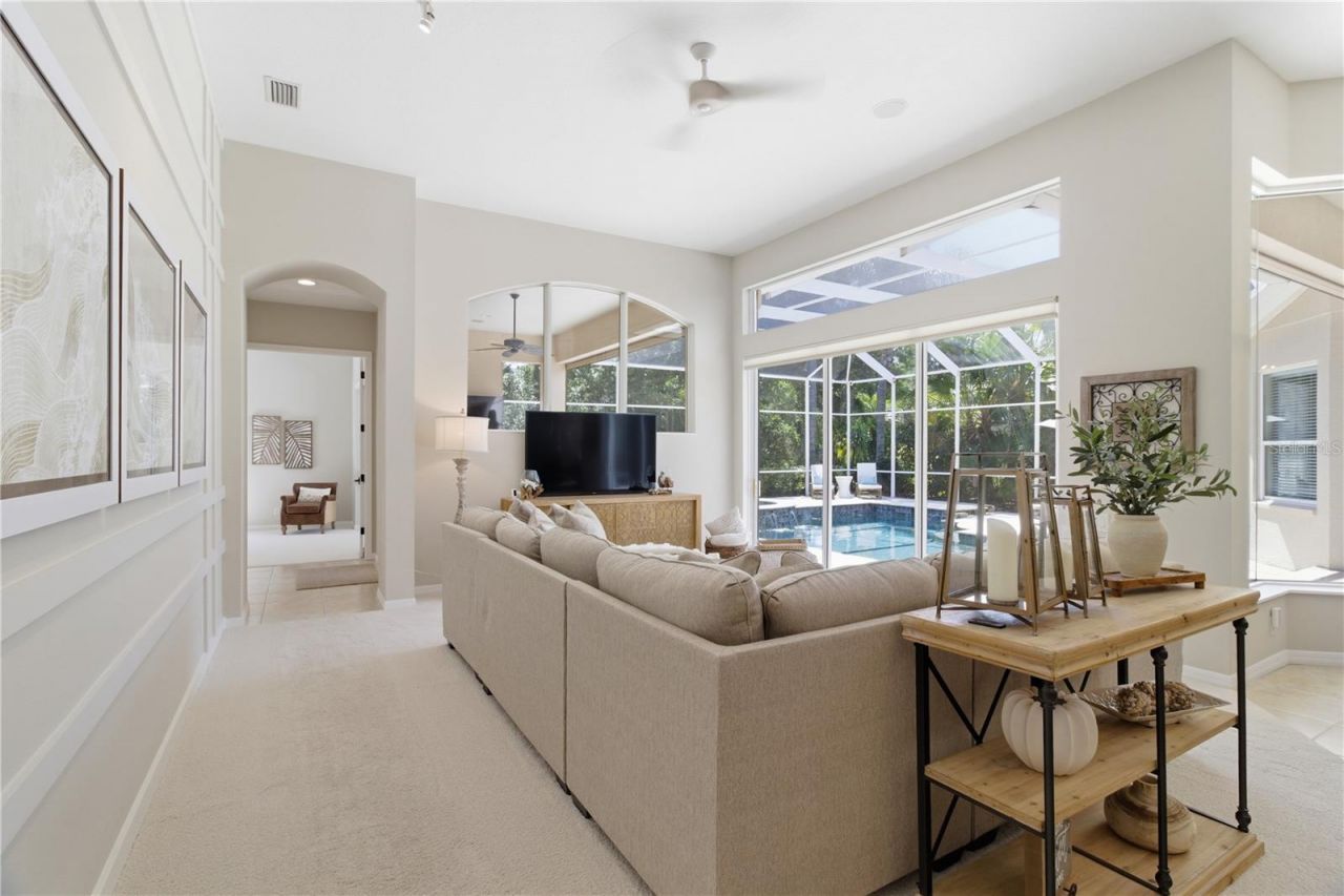8309 Grosvenor Court, Bradenton, FL 34201 Photo
