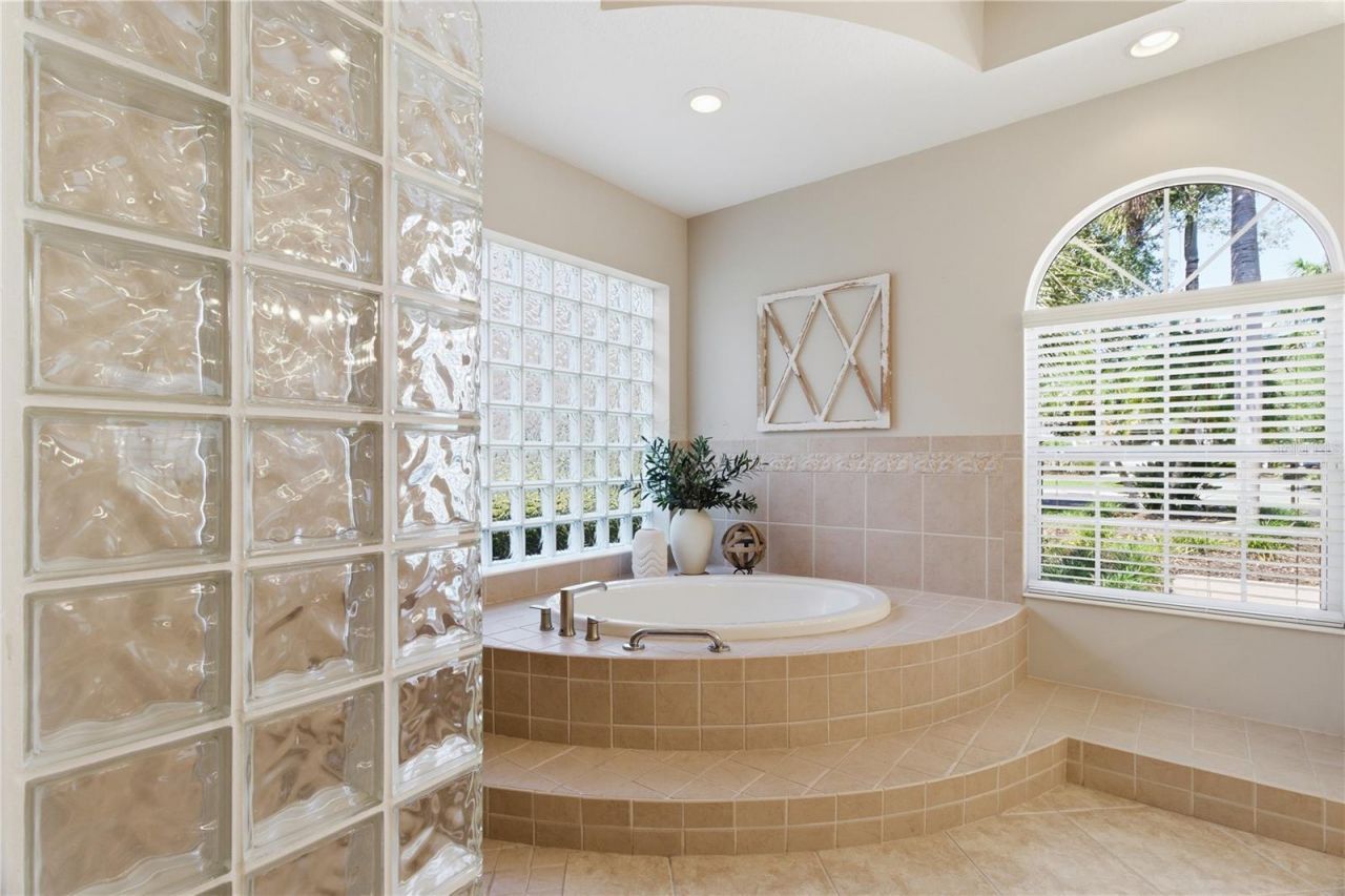 8309 Grosvenor Court, Bradenton, FL 34201 Photo