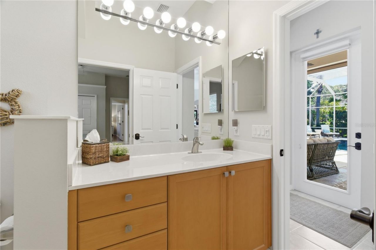 8309 Grosvenor Court, Bradenton, FL 34201 Photo