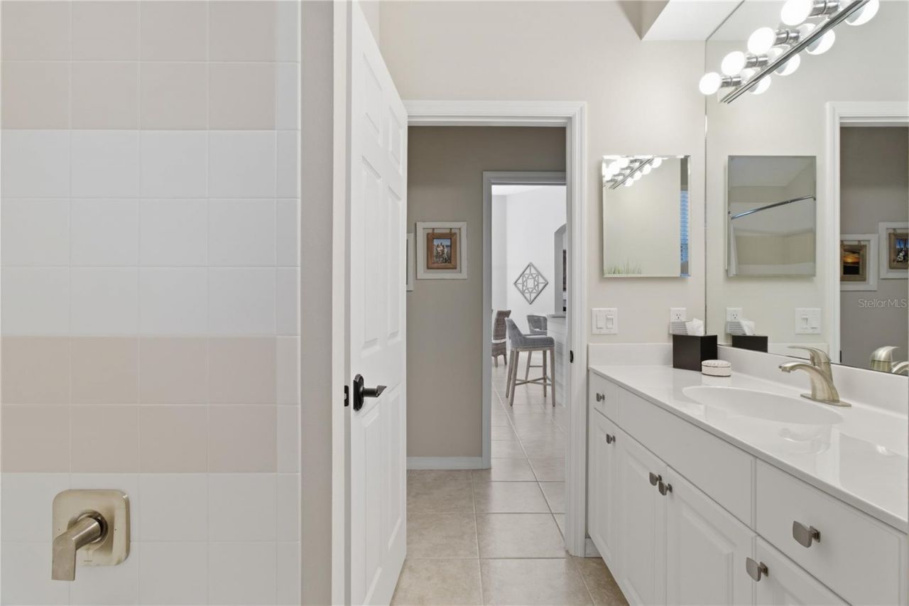 8309 Grosvenor Court, Bradenton, FL 34201 Photo