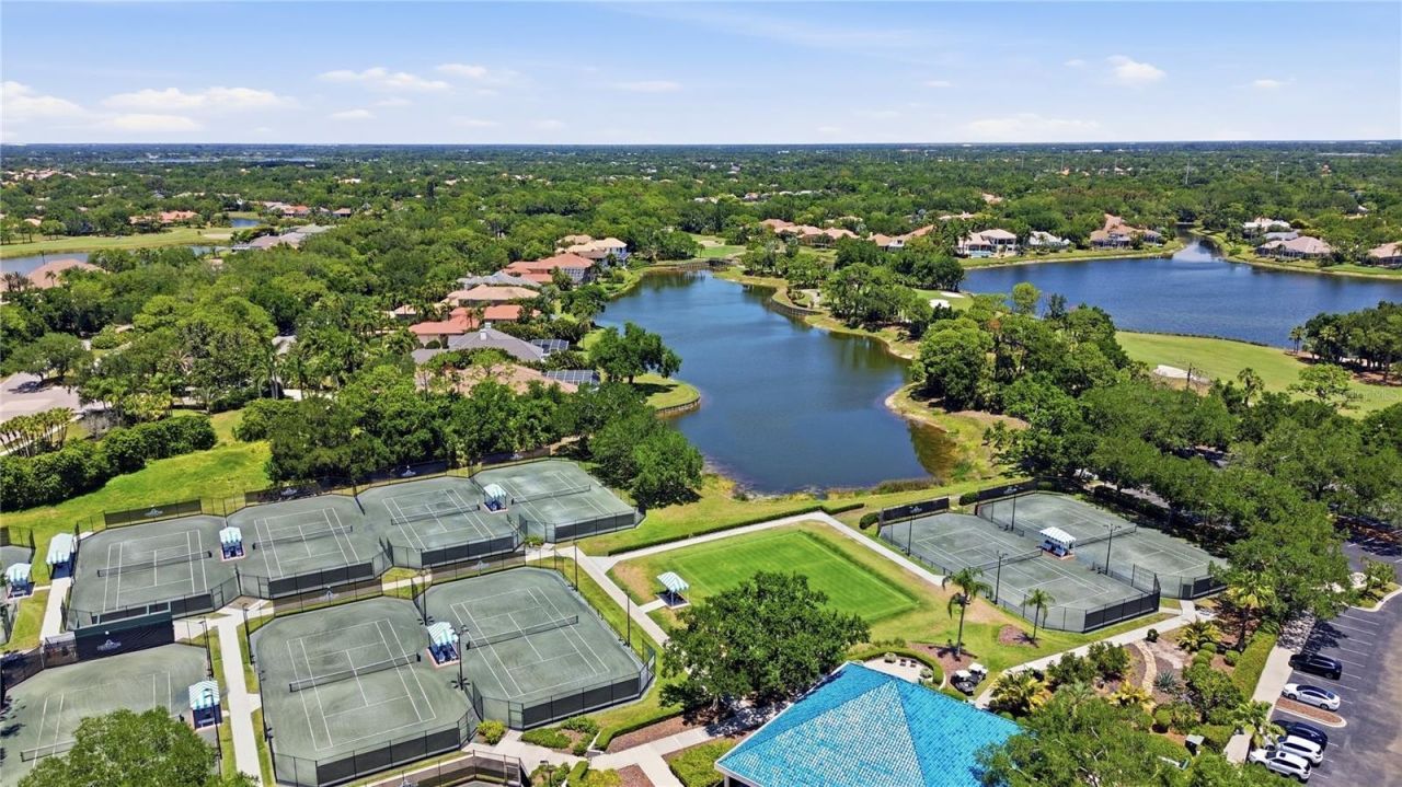8309 Grosvenor Court, Bradenton, FL 34201 Photo