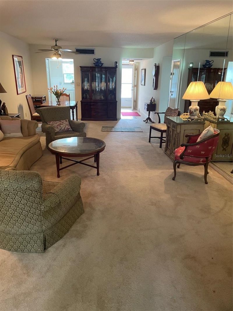5880 38th Avenue N, Unit 308, Saint Petersburg, FL 33710 Photo