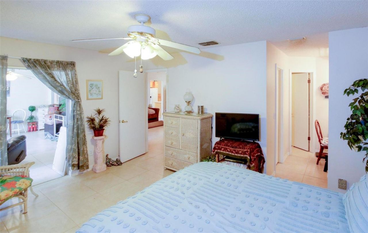 7403 Heather Walk Drive, Weeki Wachee, FL 34613 Photo
