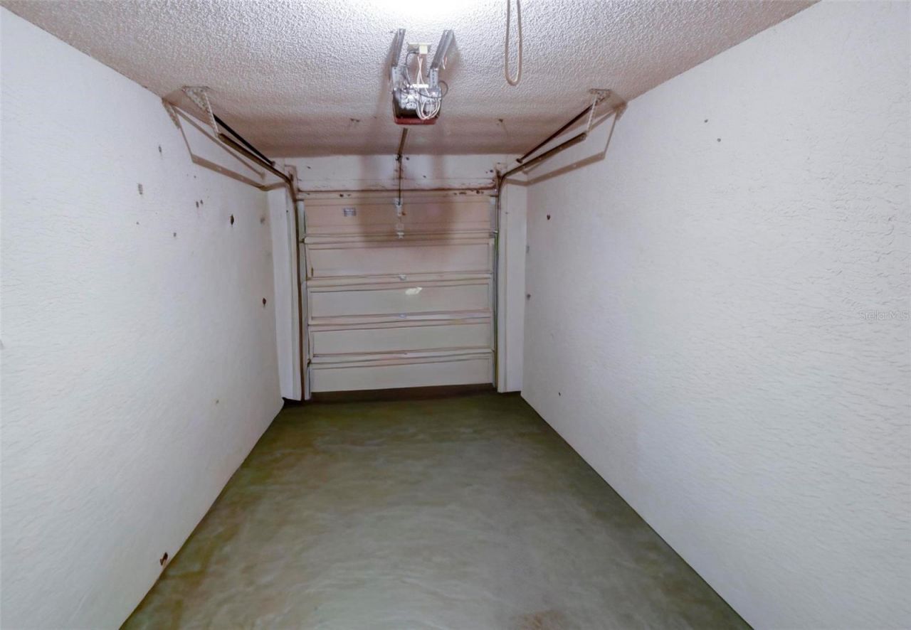 7403 Heather Walk Drive, Weeki Wachee, FL 34613 Photo