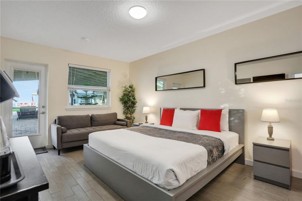 1204 S Ocean Shore Boulevard, Flagler Beach, FL 32136 Photo