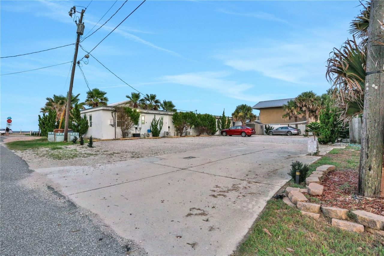 1204 S Ocean Shore Boulevard, Flagler Beach, FL 32136 Photo