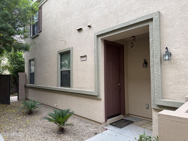 8167 W LYNWOOD Street, Phoenix, AZ 85043
