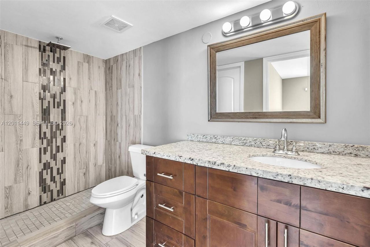 5686 Rock Island Rd , Unit 127, Tamarac, FL 33319 Photo