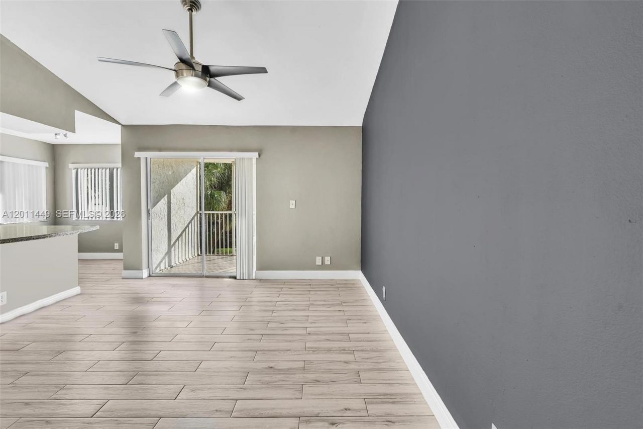 5686 Rock Island Rd , Unit 127, Tamarac, FL 33319 Photo