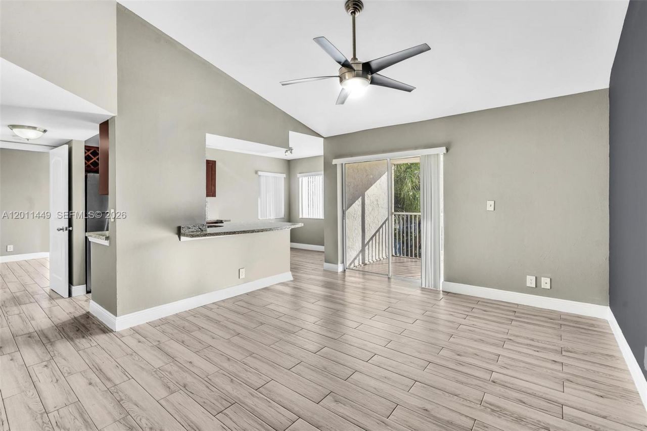 5686 Rock Island Rd , Unit 127, Tamarac, FL 33319 Photo