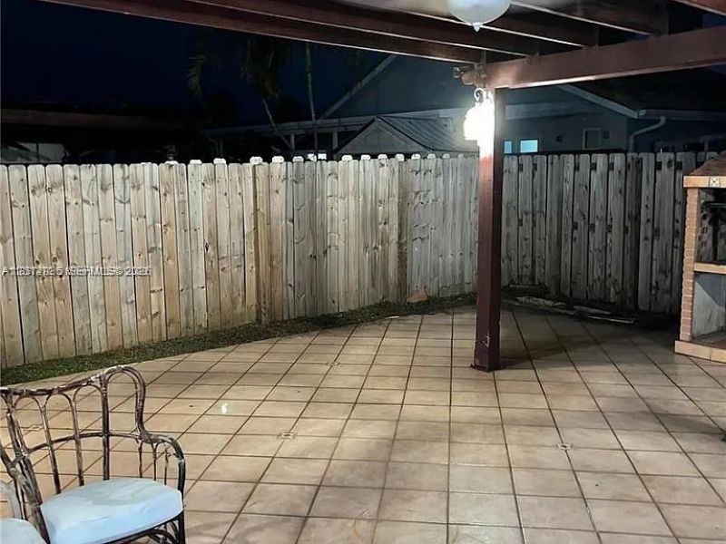 8435 NW 189th Ln, Unit 1403, Hialeah, FL 33015 Photo