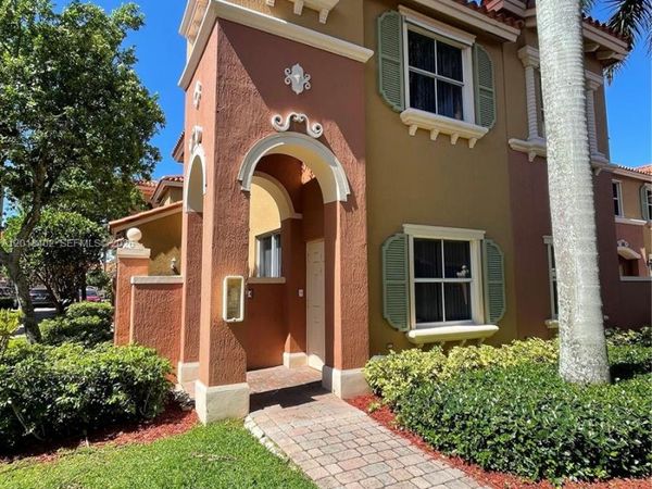 10666 SW 7th St , Unit 2106, Pembroke Pines, FL 33025