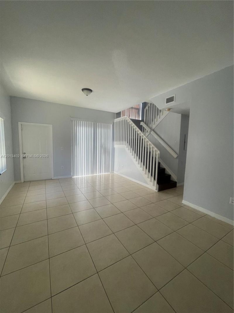 10666 SW 7th St , Unit 2106, Pembroke Pines, FL 33025 Photo