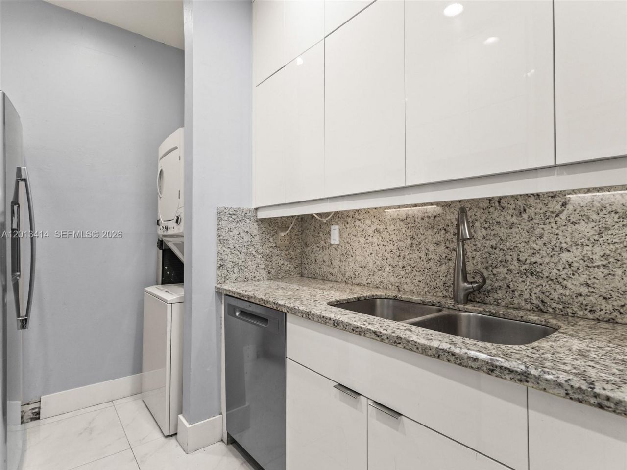 9133 Fontainebleau Blvd , Unit 8, Miami, FL 33172 Photo