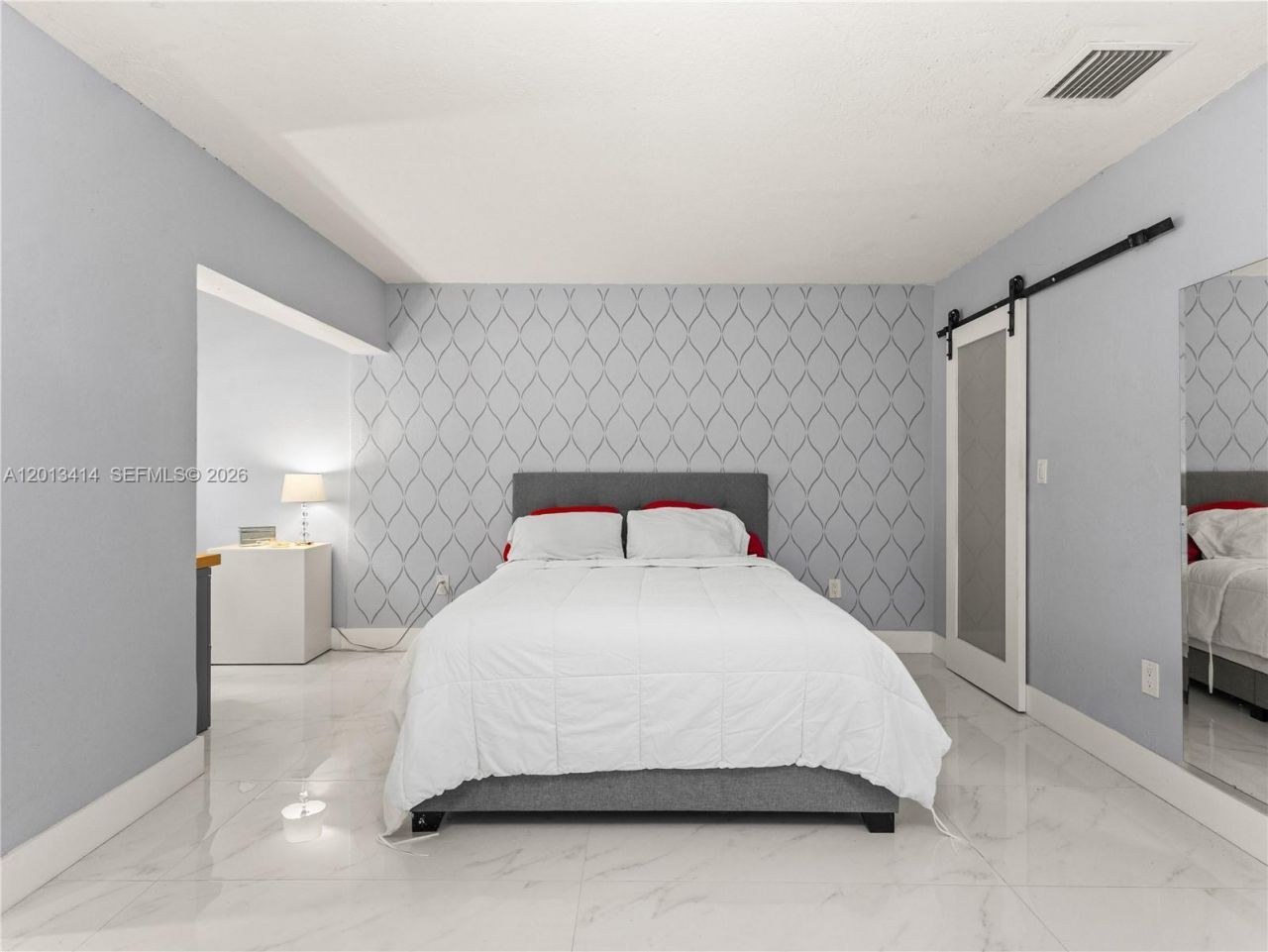 9133 Fontainebleau Blvd , Unit 8, Miami, FL 33172 Photo