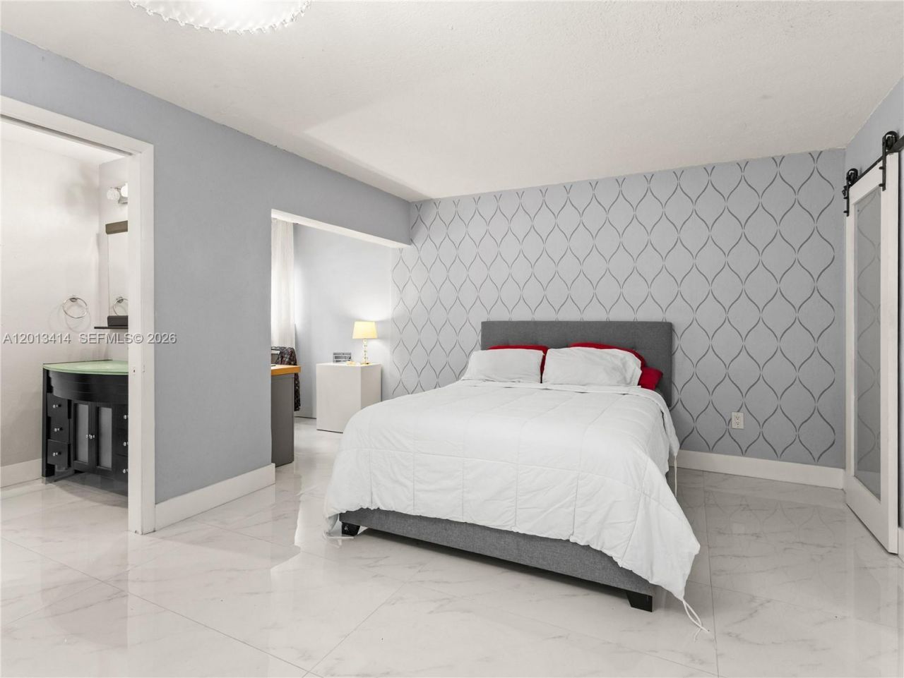 9133 Fontainebleau Blvd , Unit 8, Miami, FL 33172 Photo
