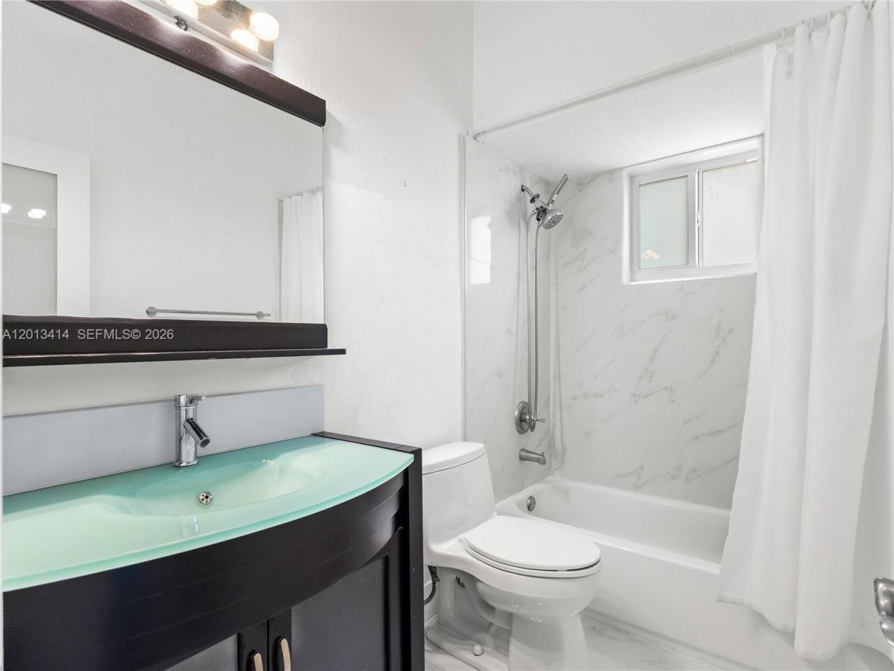 9133 Fontainebleau Blvd , Unit 8, Miami, FL 33172 Photo